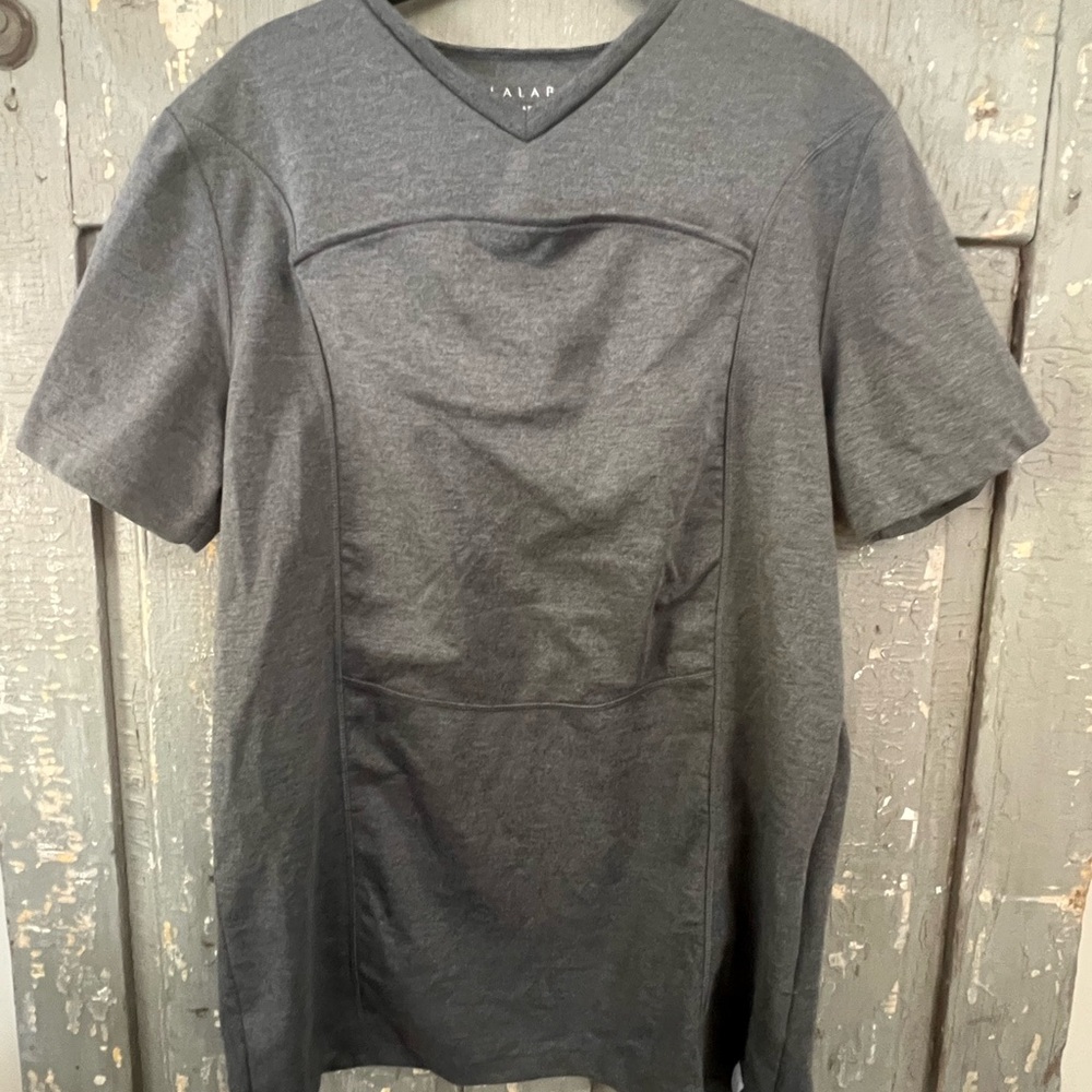 Men's Gray Short Sleeve Shirt - Picture 6 of 7